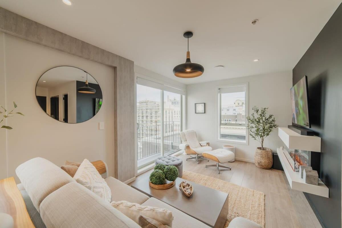 Penthouse Perfection - 2Br Elegance On Worcester St クライストチャーチ エクステリア 写真